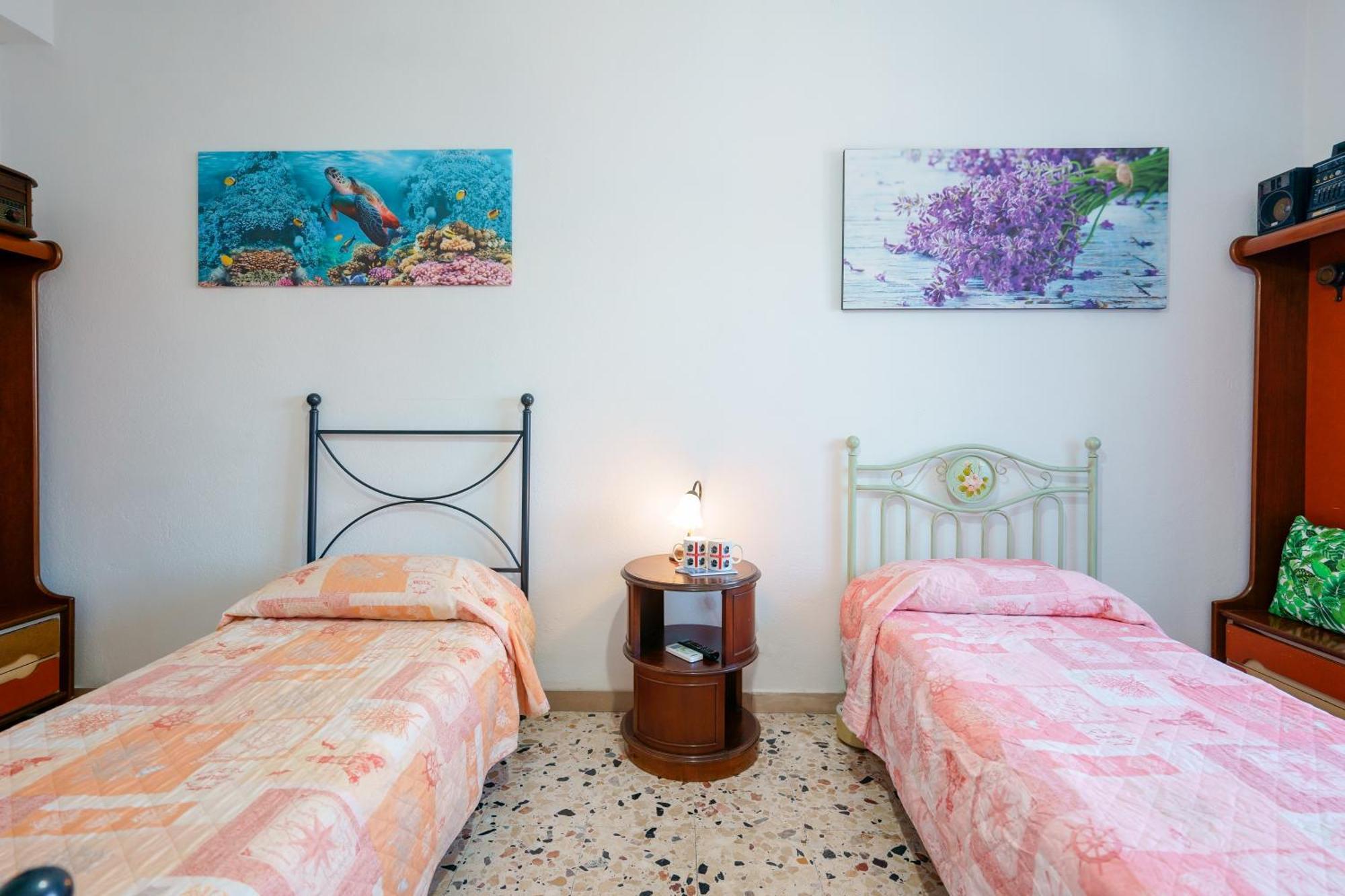 B&B Pothos - Eng Ita - Air Conditioning Wi-Fi Fridge Netflix Local Guide - Aria Condizionata, Frigo, Internet, Guida Locale Cagliari Exteriör bild